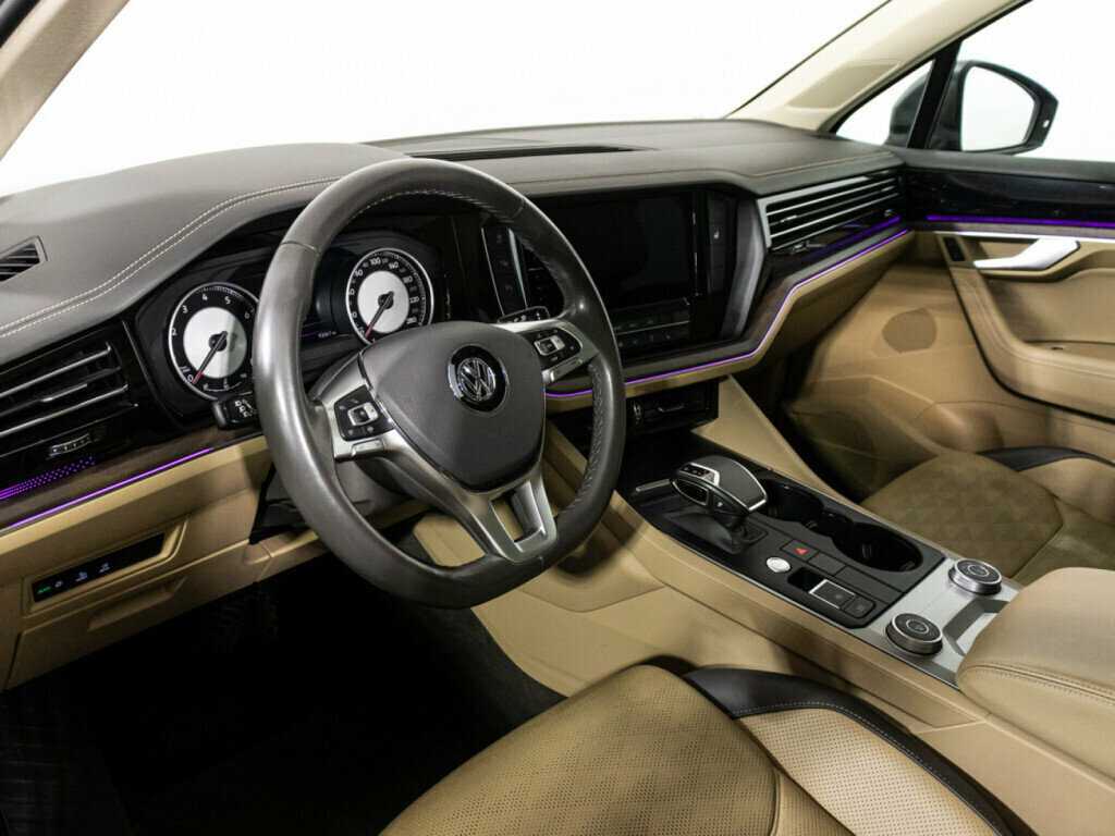 Купить Volkswagen Touareg, 2020, 92 975 км, фото №11