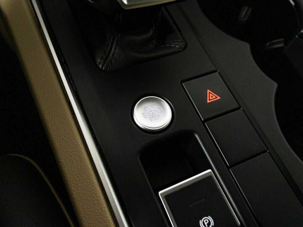 Купить Volkswagen Touareg, 2020, 92 975 км, фото №22