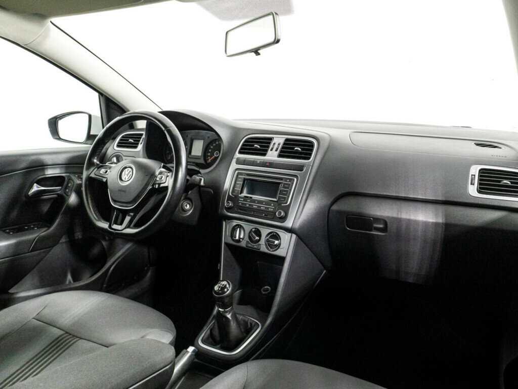 Купить Volkswagen Polo, 2016, 186 043 км, фото №9