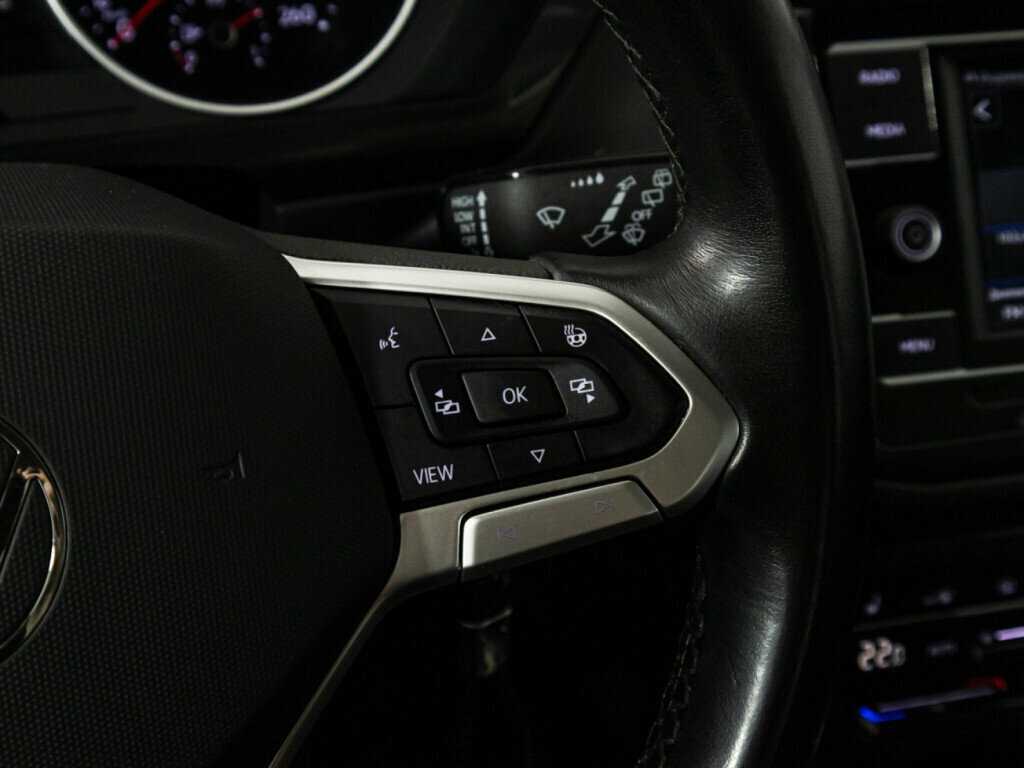Купить Volkswagen Tiguan, 2021, 81 768 км, фото №17