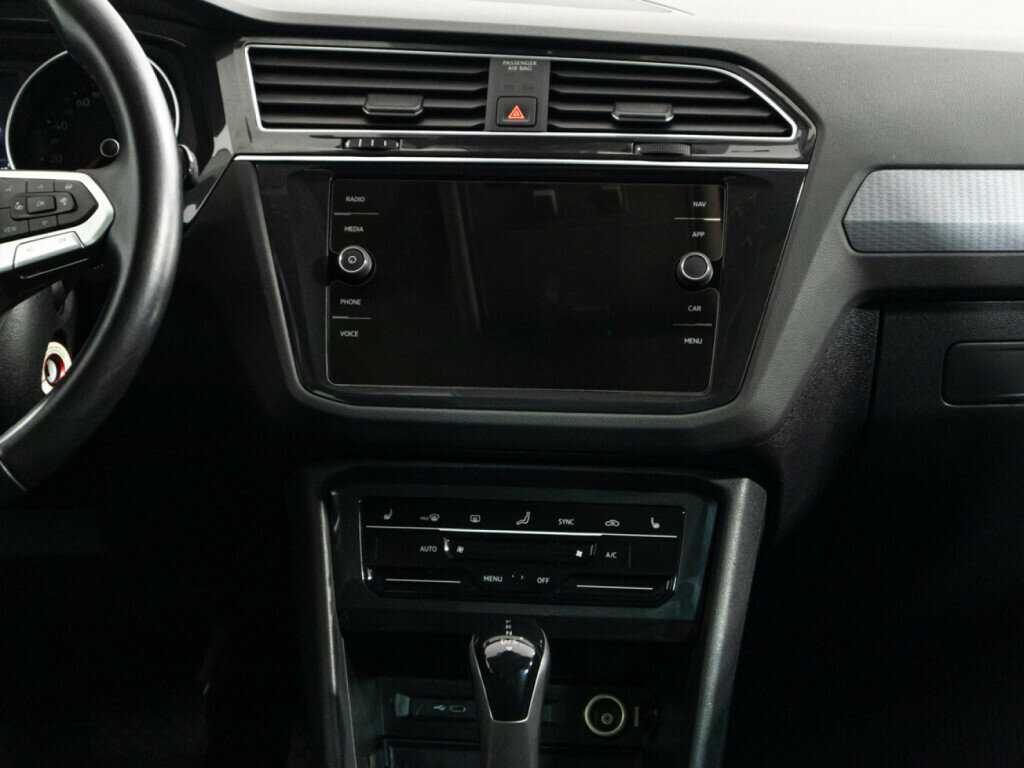 Купить Volkswagen Tiguan, 2020, 71 362 км, фото №14