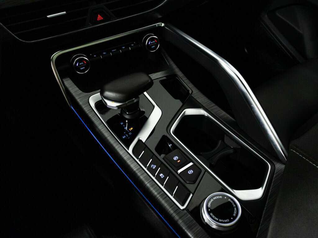 Купить Geely Tugella, 2022, 31 334 км, фото №18