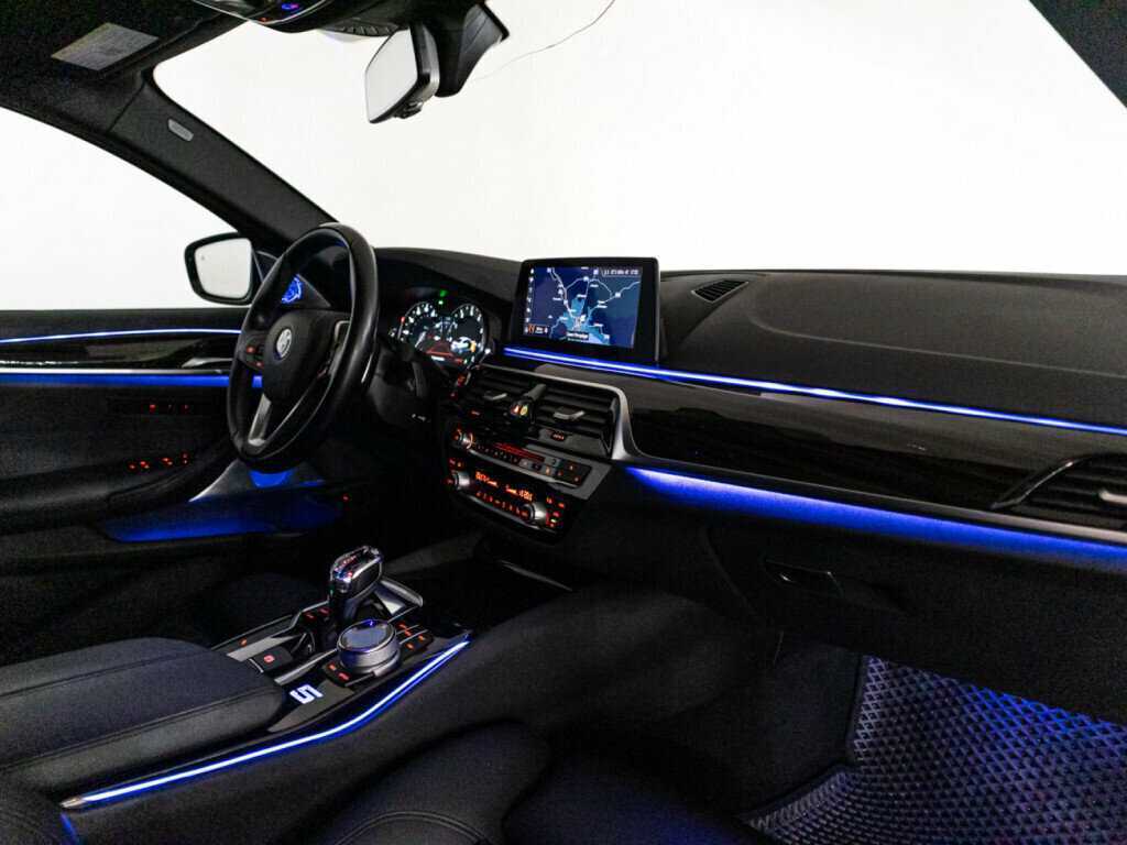 Купить BMW 5 серии 530i, 2019, 64 495 км, фото №32
