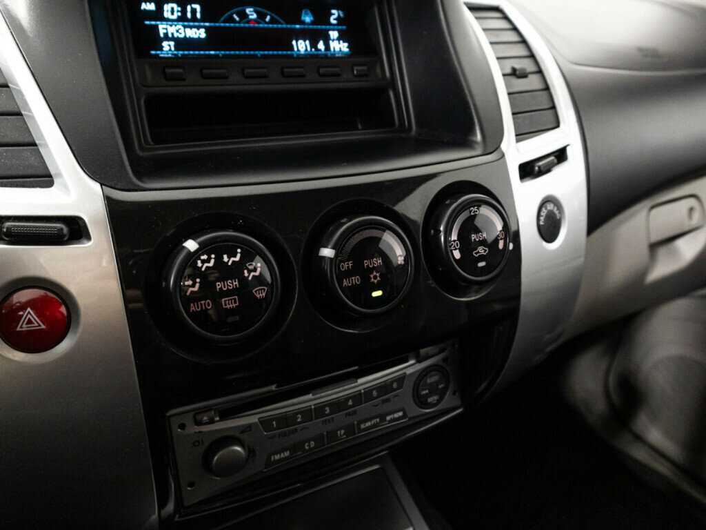 Купить Mitsubishi Pajero Sport, 2010, 177 837 км, фото №15