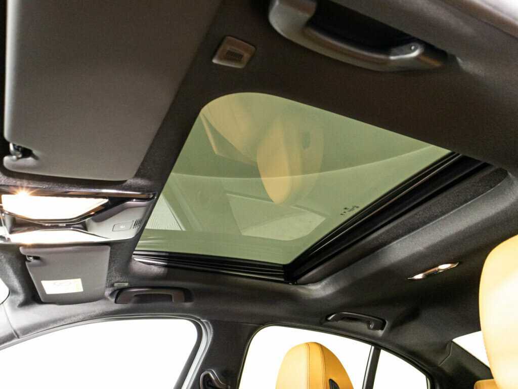 Купить BMW 3 серии 320i, 2023, 17 842 км, фото №21