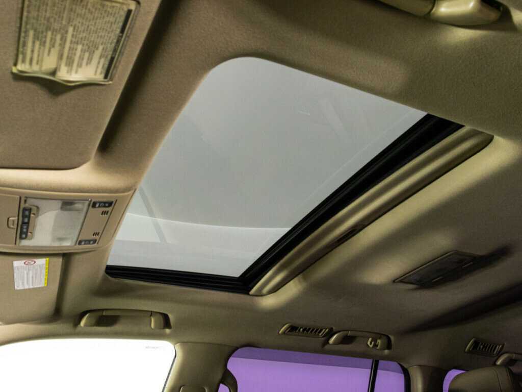 Купить Toyota Land Cruiser, 2010, 355 212 км, фото №13