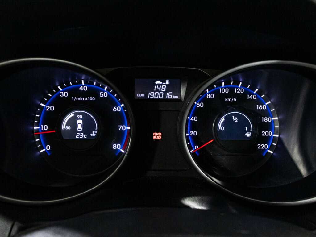 Купить Hyundai ix35, 2010, 190 015 км, фото №12