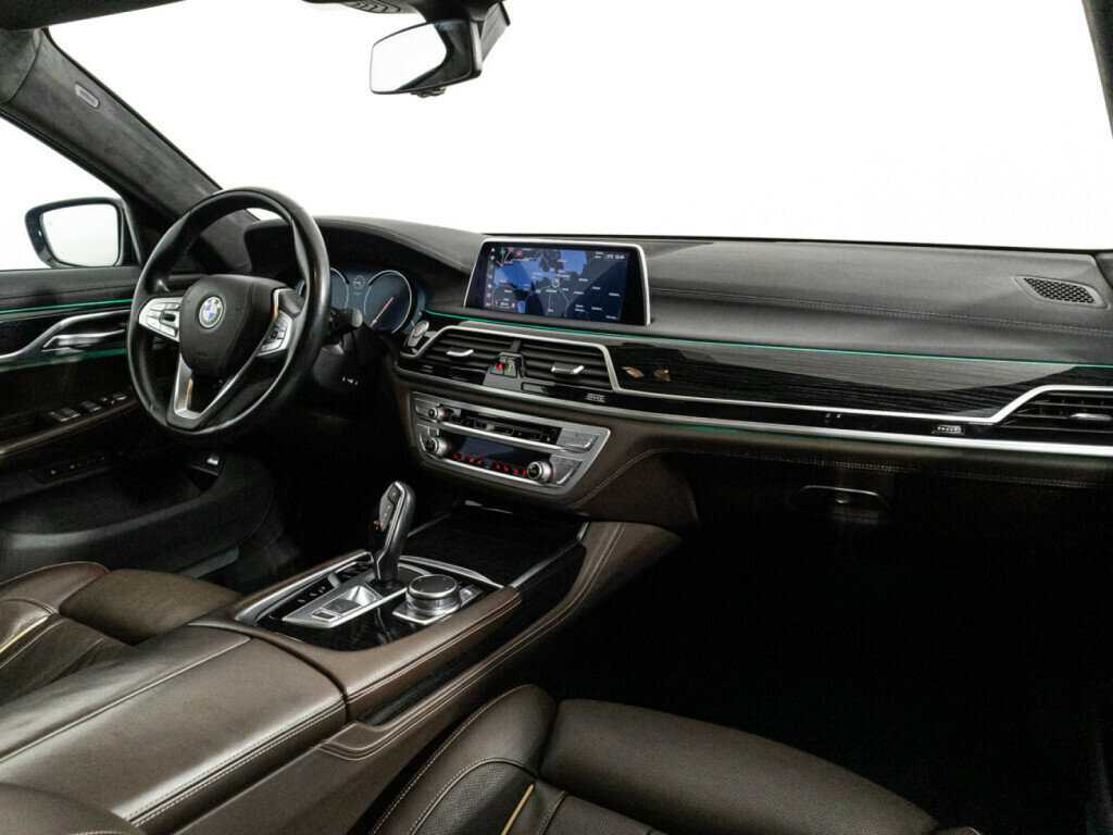 Купить BMW 7 серии 730d xDrive, 2018, 71 000 км, фото №9