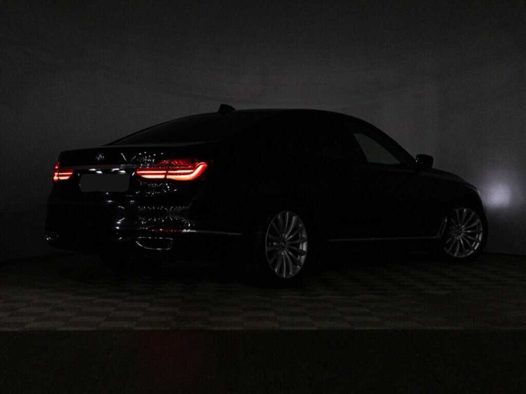 Купить BMW 7 серии 730d xDrive, 2018, 71 000 км, фото №27