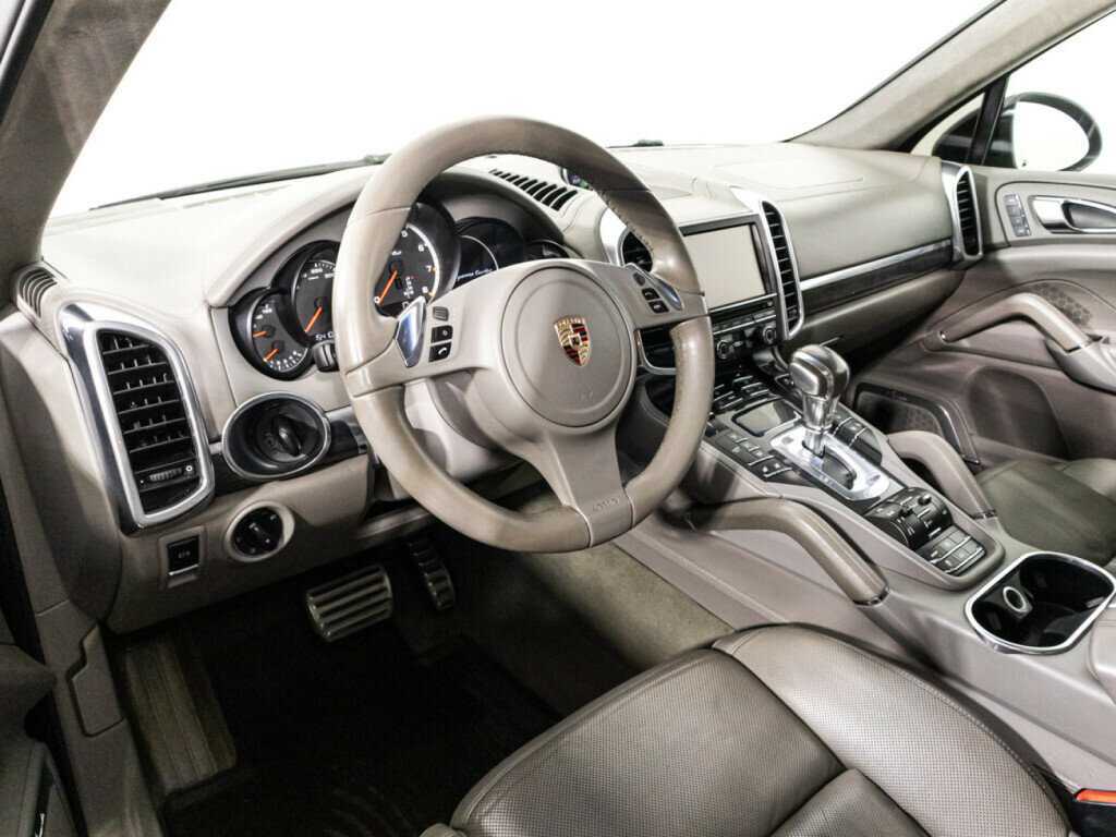 Купить Porsche Cayenne Turbo, 2010, 154 106 км, фото №11