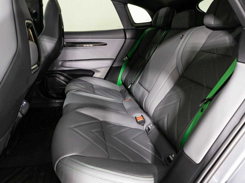 Купить Zeekr 001 100 kWh, 2023, 6 645 км, фото №10