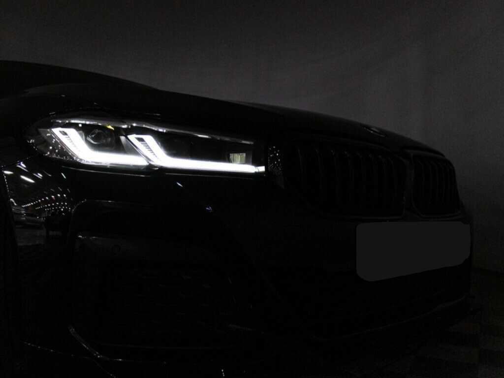 Купить BMW 5 серии 520d xDrive, 2021, 79 833 км, фото №27