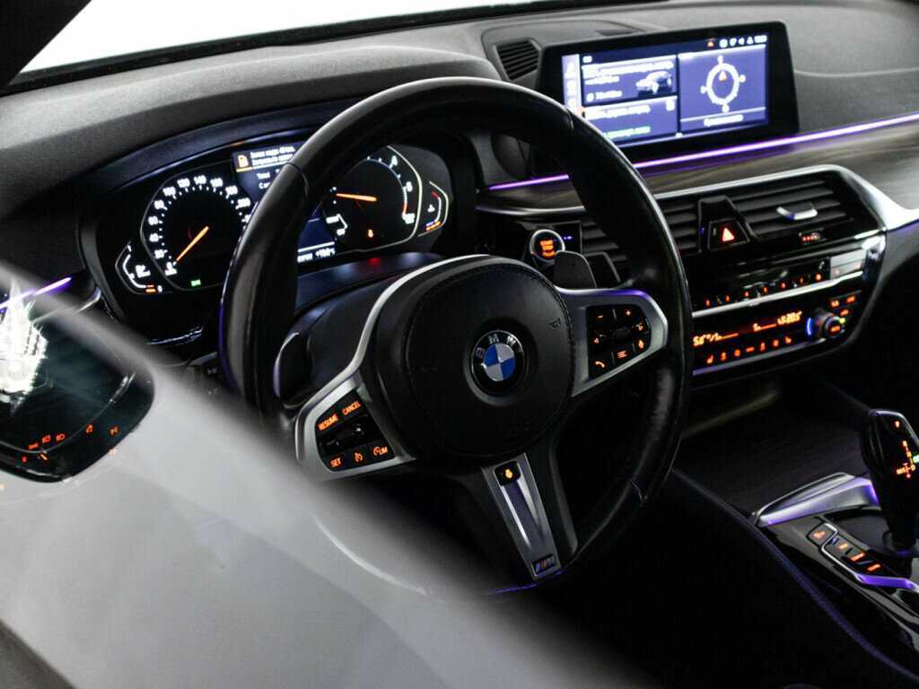Купить BMW 5 серии 520d xDrive, 2021, 79 833 км, фото №37