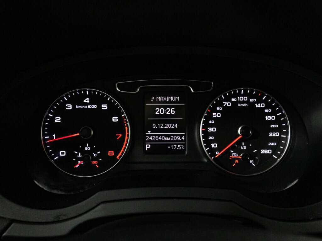 Купить Audi Q3, 2013, 242 634 км, фото №12