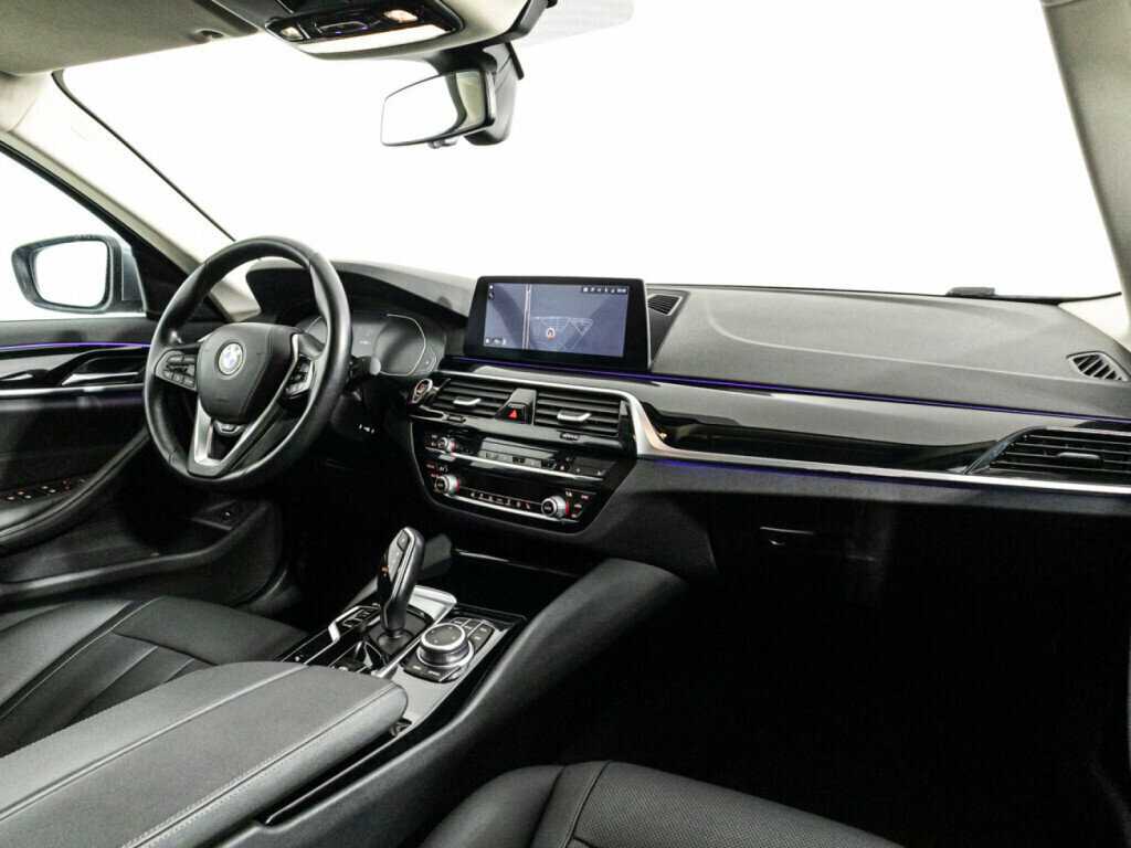Купить BMW 5 серии 520d xDrive, 2020, 108 333 км, фото №7