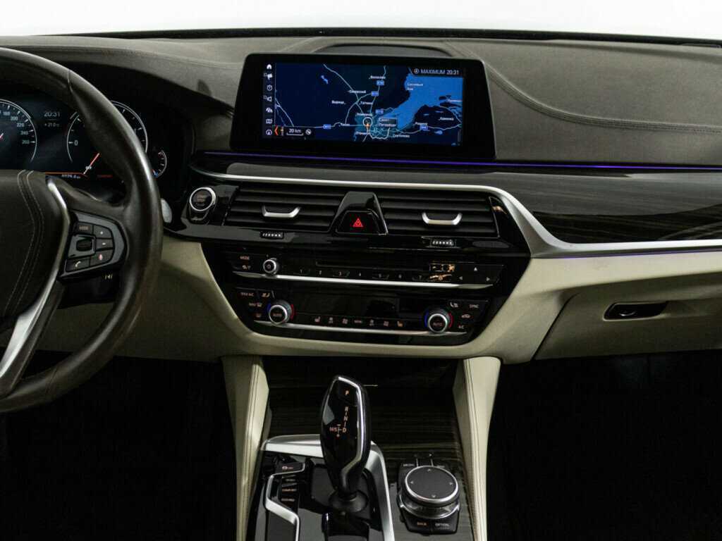 Купить BMW 5 серии 520d xDrive, 2016, 106 752 км, фото №14