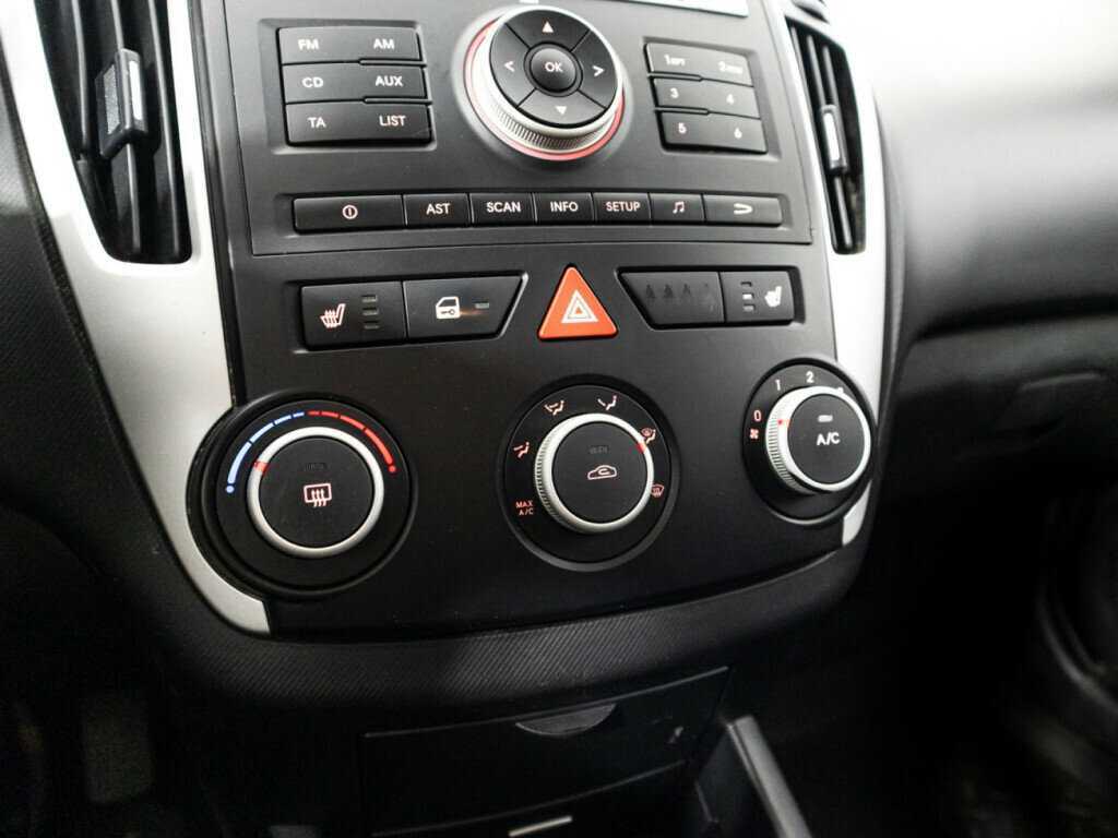 Купить Kia Ceed, 2010, 160 957 км, фото №15