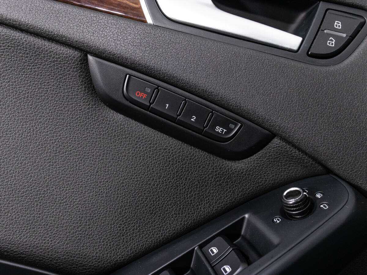 Купить Audi A4, 2010, 240 930 км, фото №17