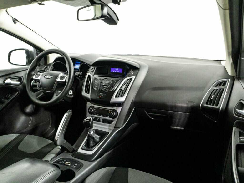 Купить Ford Focus, 2011, 273 158 км, фото №9