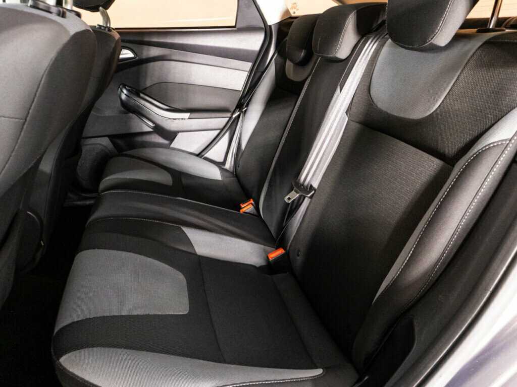 Купить Ford Focus, 2011, 273 158 км, фото №10