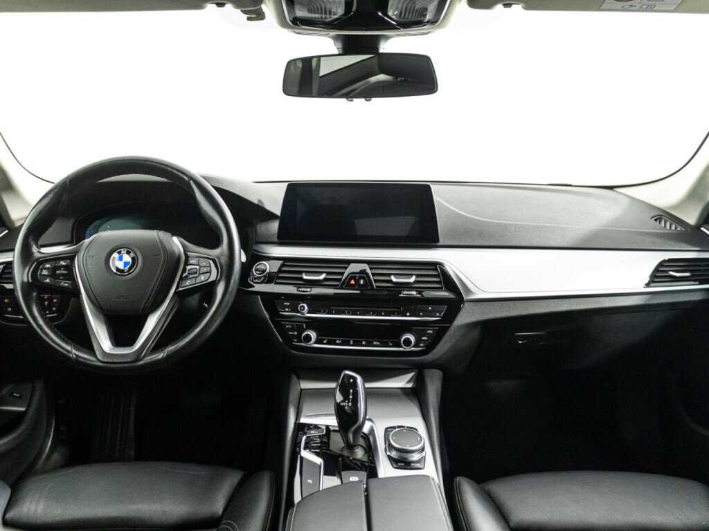 Купить BMW 5 серии 520d xDrive, 2018, 224 955 км, фото №13