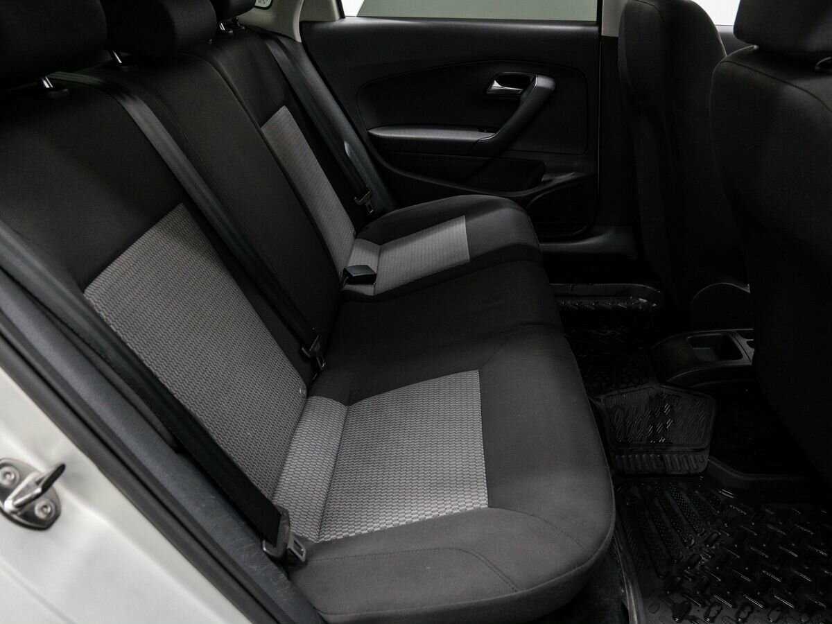 Купить Volkswagen Polo, 2011, 196 832 км, фото №9