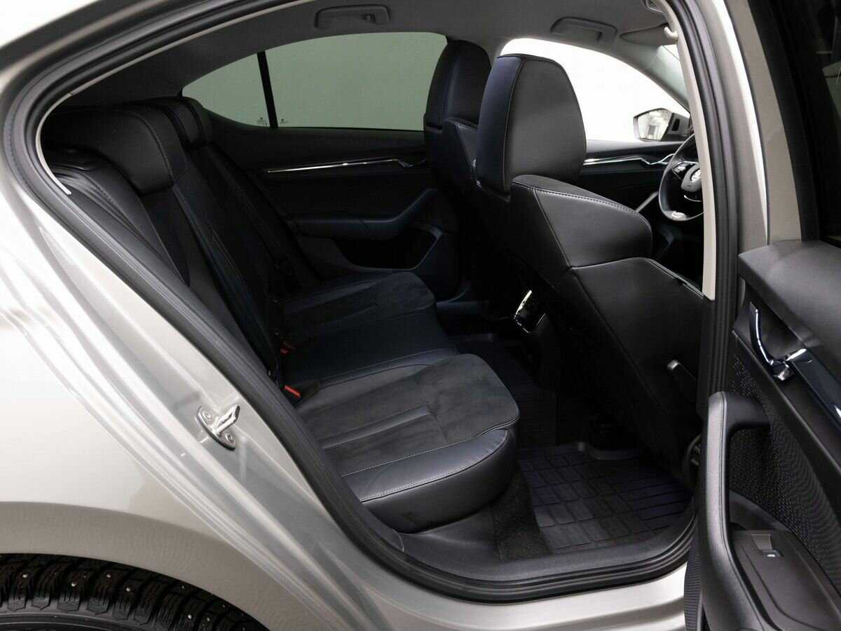 Купить Skoda Octavia, 2021, 80 000 км, фото №12