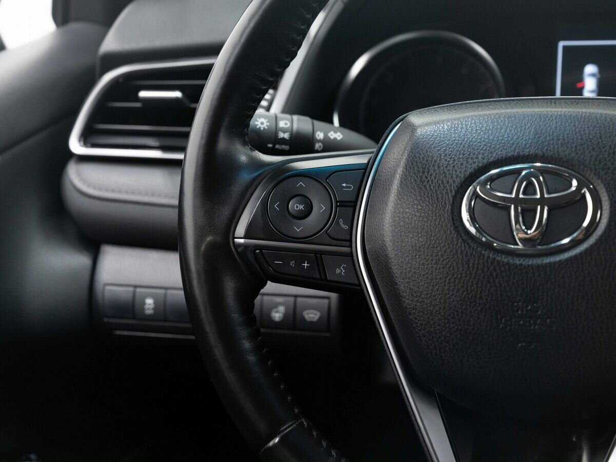 Купить Toyota Camry, 2021, 60 200 км, фото №17