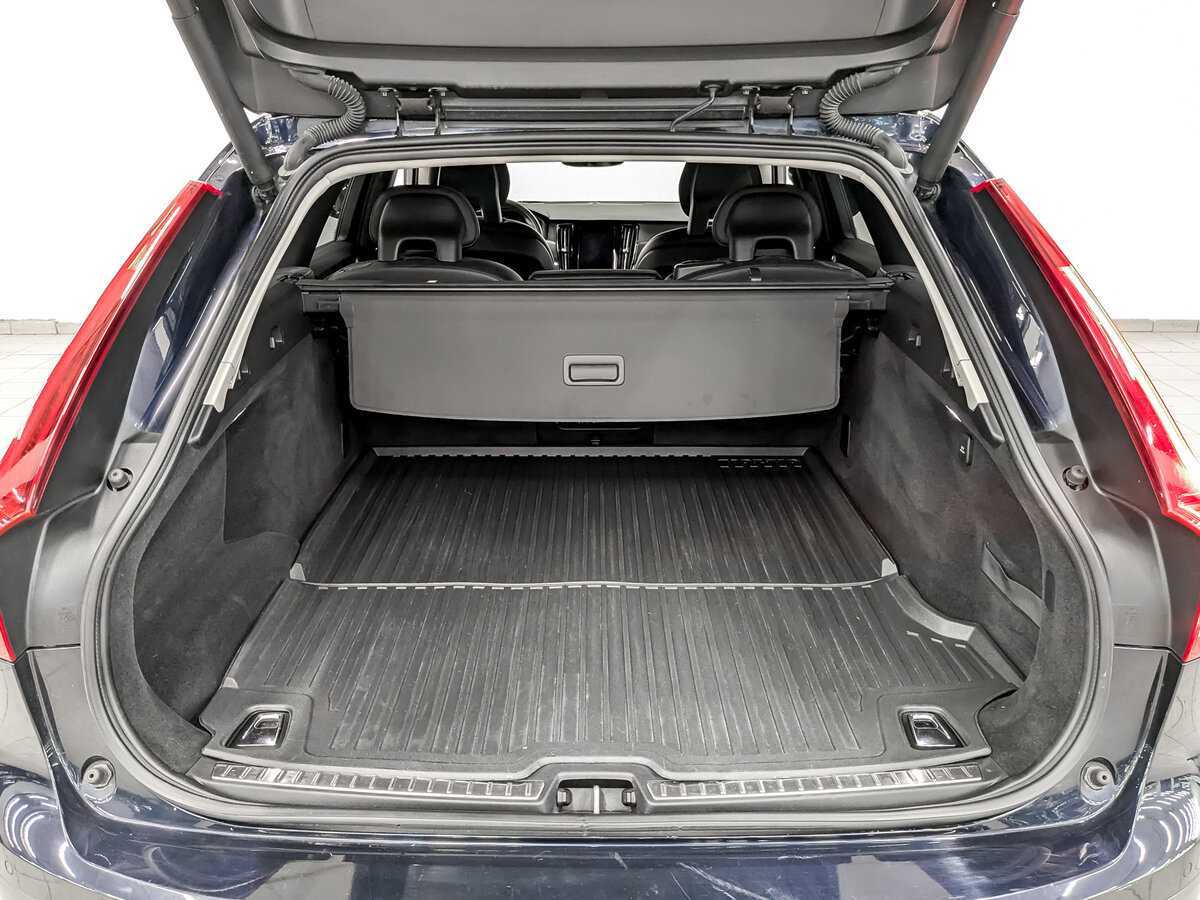 Купить Volvo V90 Cross Country, 2017, 115 000 км, фото №10