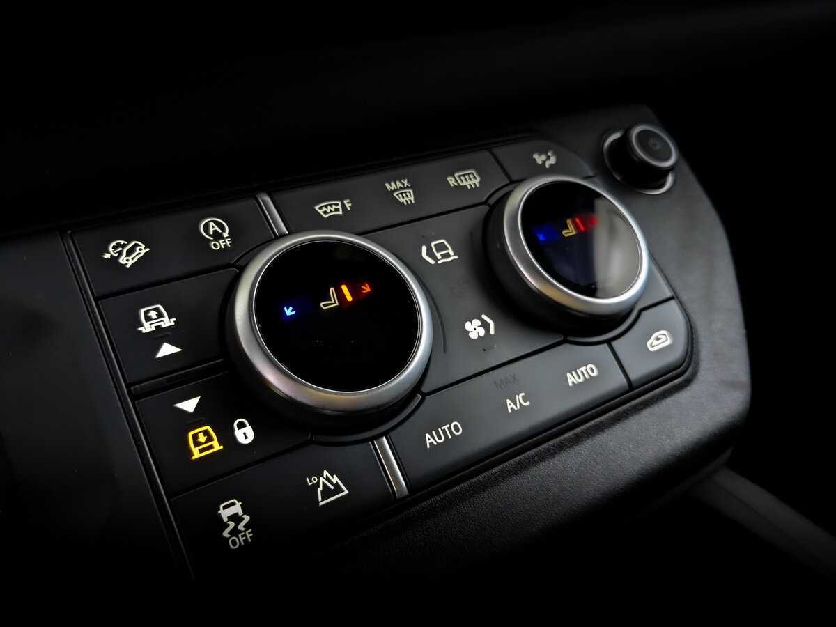 Купить Land Rover Defender 110, 2021, 61 571 км, фото №29