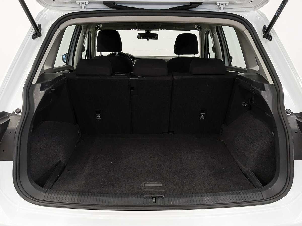 Купить Volkswagen Tiguan, 2021, 142 432 км, фото №10