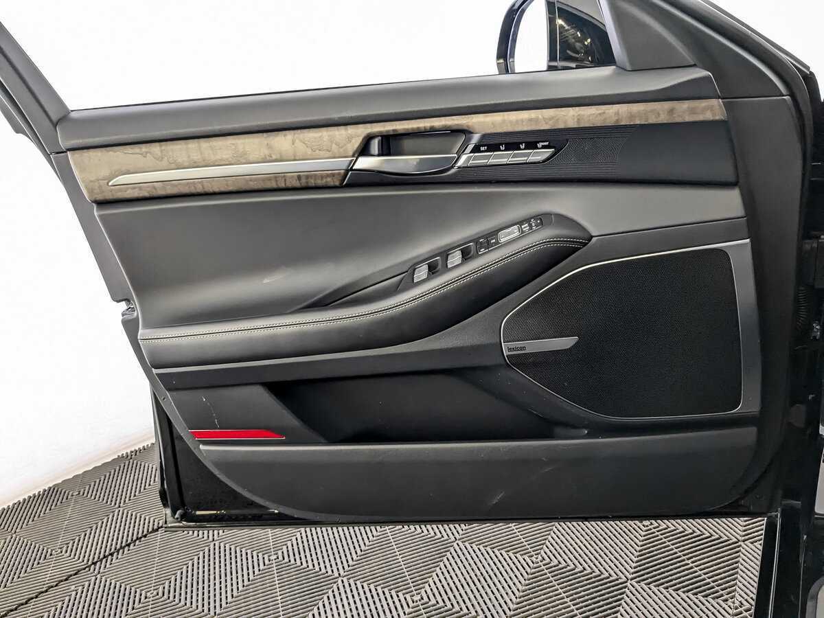 Купить Genesis G90, 2020, 65 000 км, фото №19