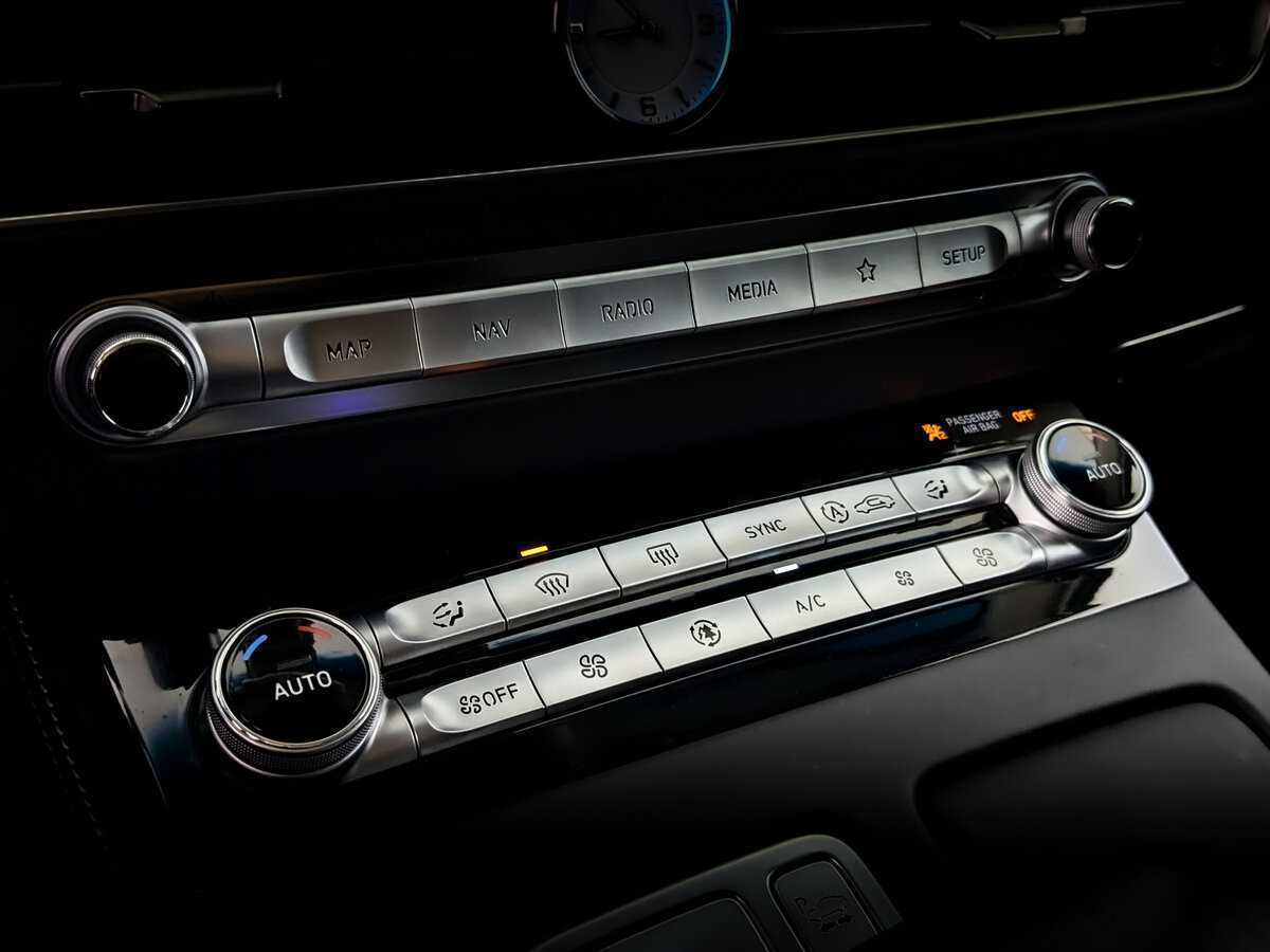 Купить Genesis G90, 2020, 65 000 км, фото №29