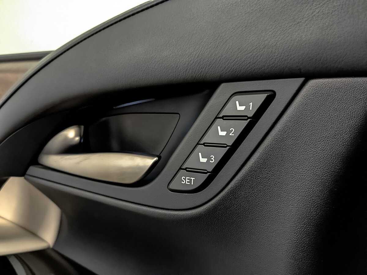 Купить Lexus LX 450d, 2018, 181 953 км, фото №30