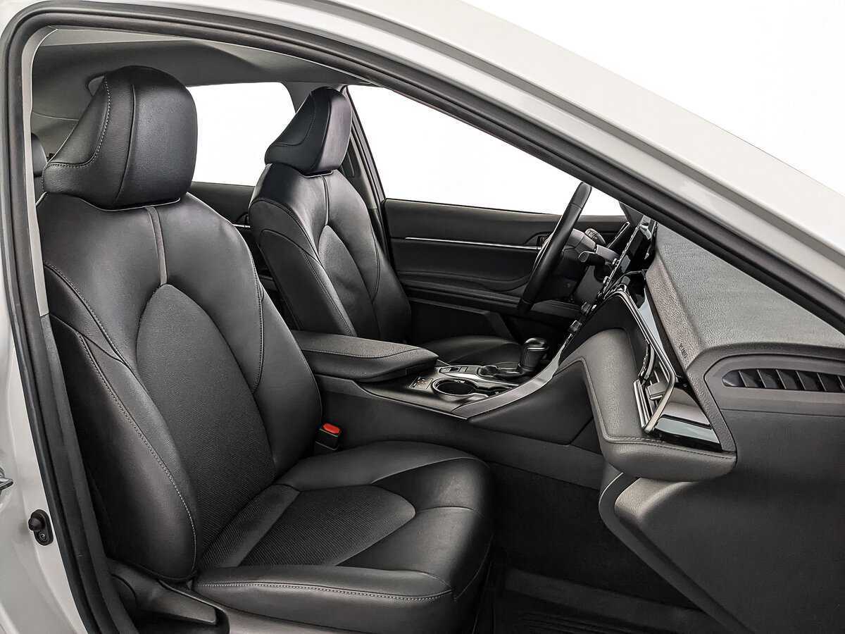 Купить Toyota Camry, 2021, 98 993 км, фото №24