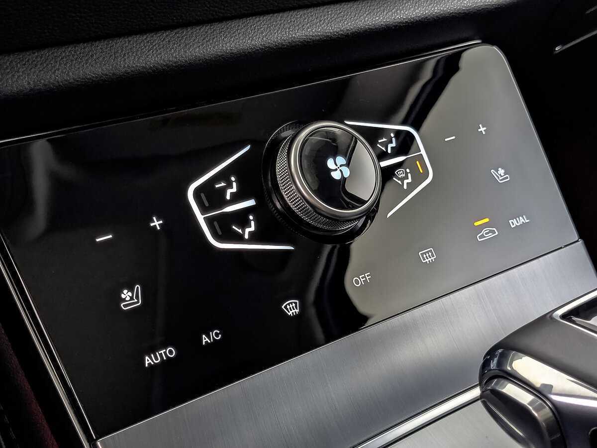 Купить Hongqi H5, 2022, 17 241 км, фото №21