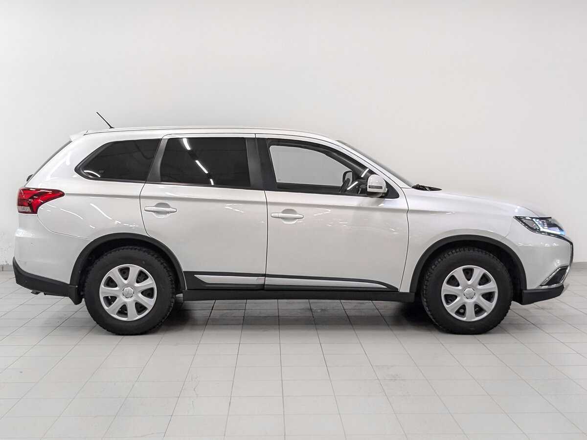 Купить Mitsubishi Outlander, 2015, 176 821 км, фото №4