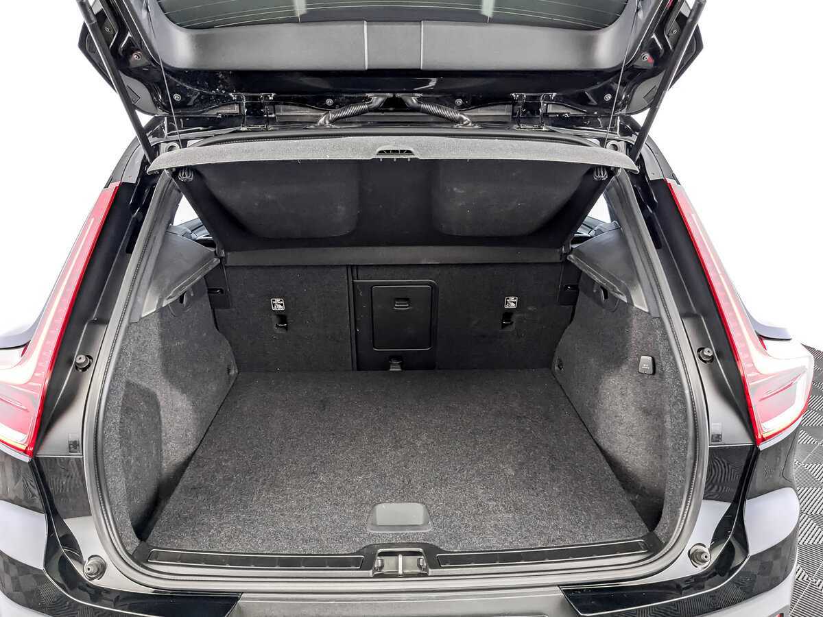 Купить Volvo XC40, 2021, 62 617 км, фото №10