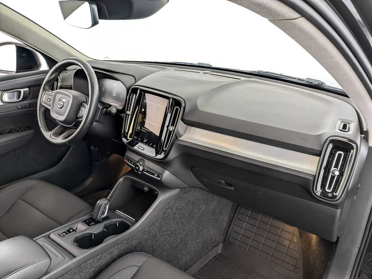 Купить Volvo XC40, 2021, 62 617 км, фото №11
