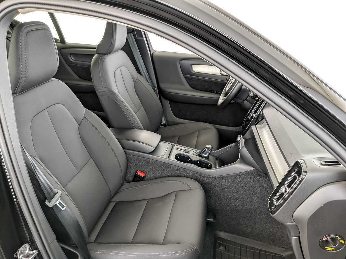 Купить Volvo XC40, 2021, 62 617 км, фото №24