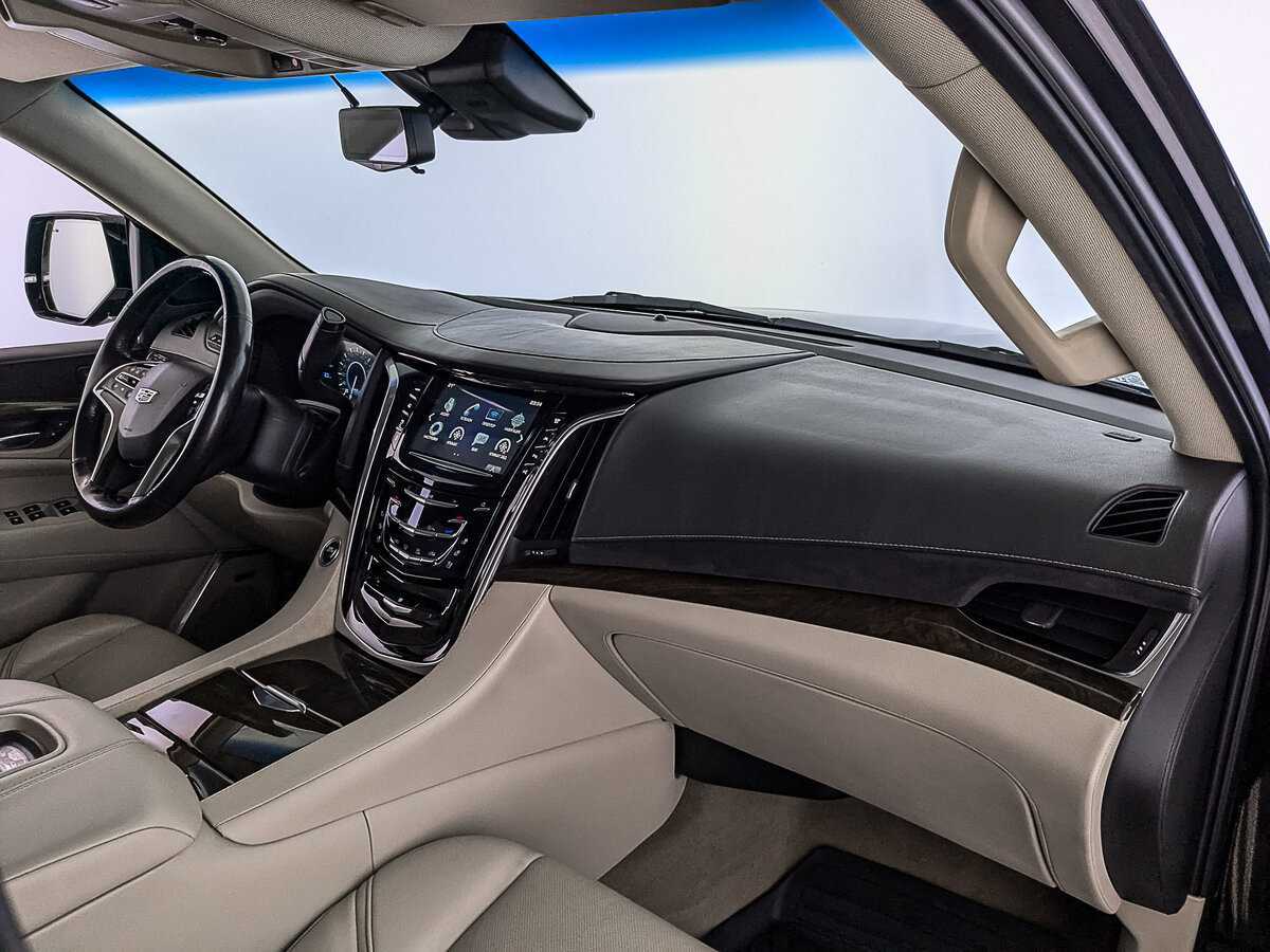 Купить Cadillac Escalade, 2018, 122 671 км, фото №13