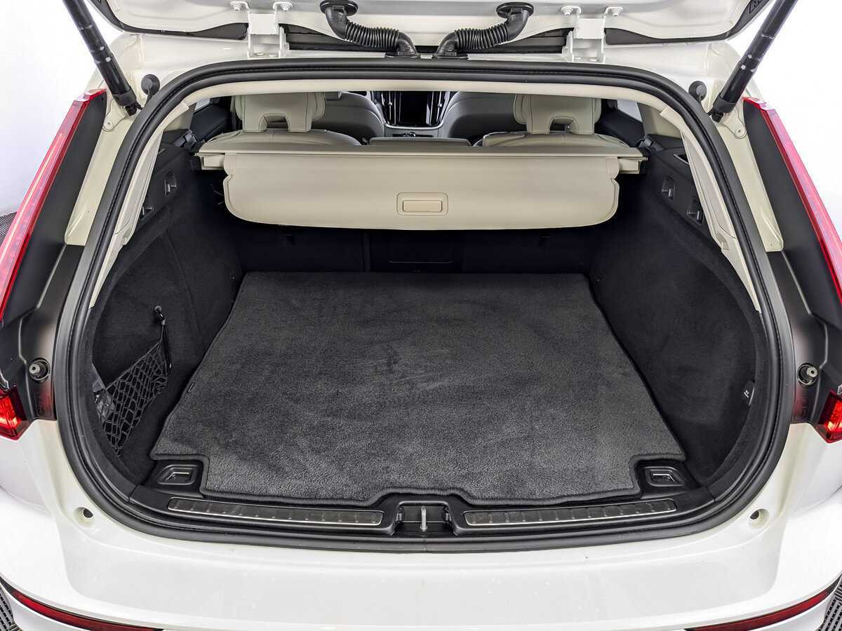 Купить Volvo V60 Cross Country, 2021, 49 372 км, фото №10