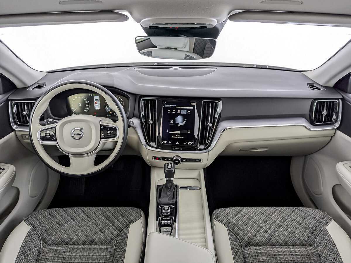 Купить Volvo V60 Cross Country, 2021, 49 372 км, фото №14