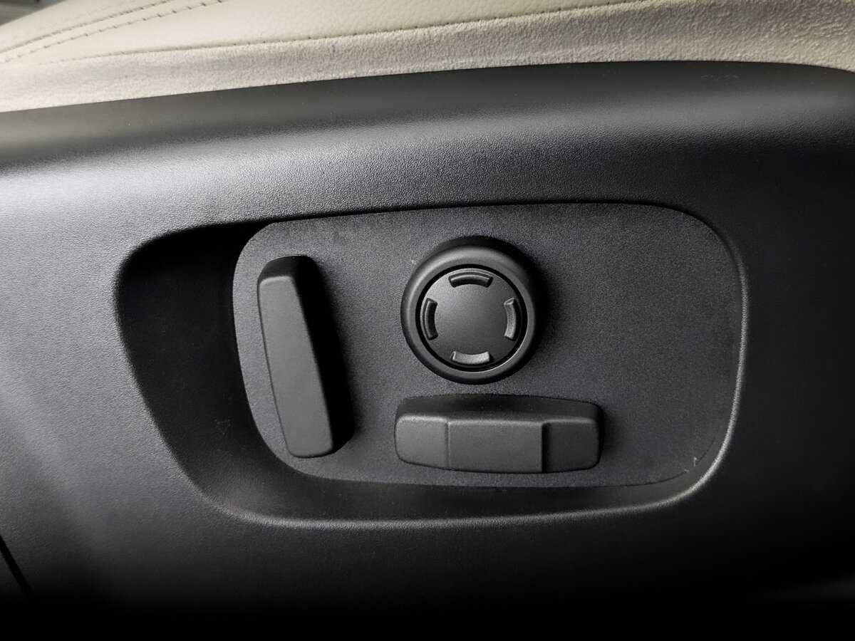 Купить Land Rover Discovery Sport, 2019, 93 451 км, фото №25