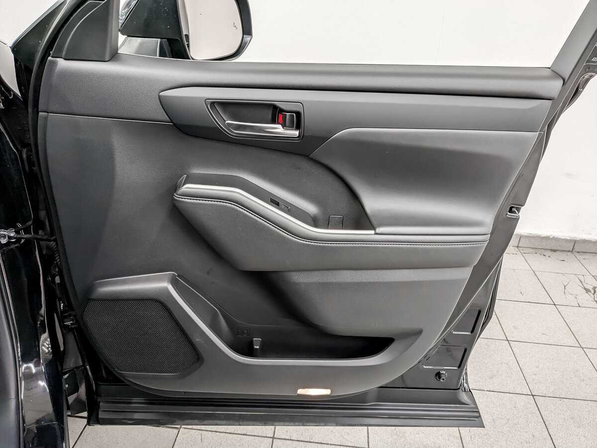 Купить Toyota Highlander, 2021, 56 873 км, фото №25
