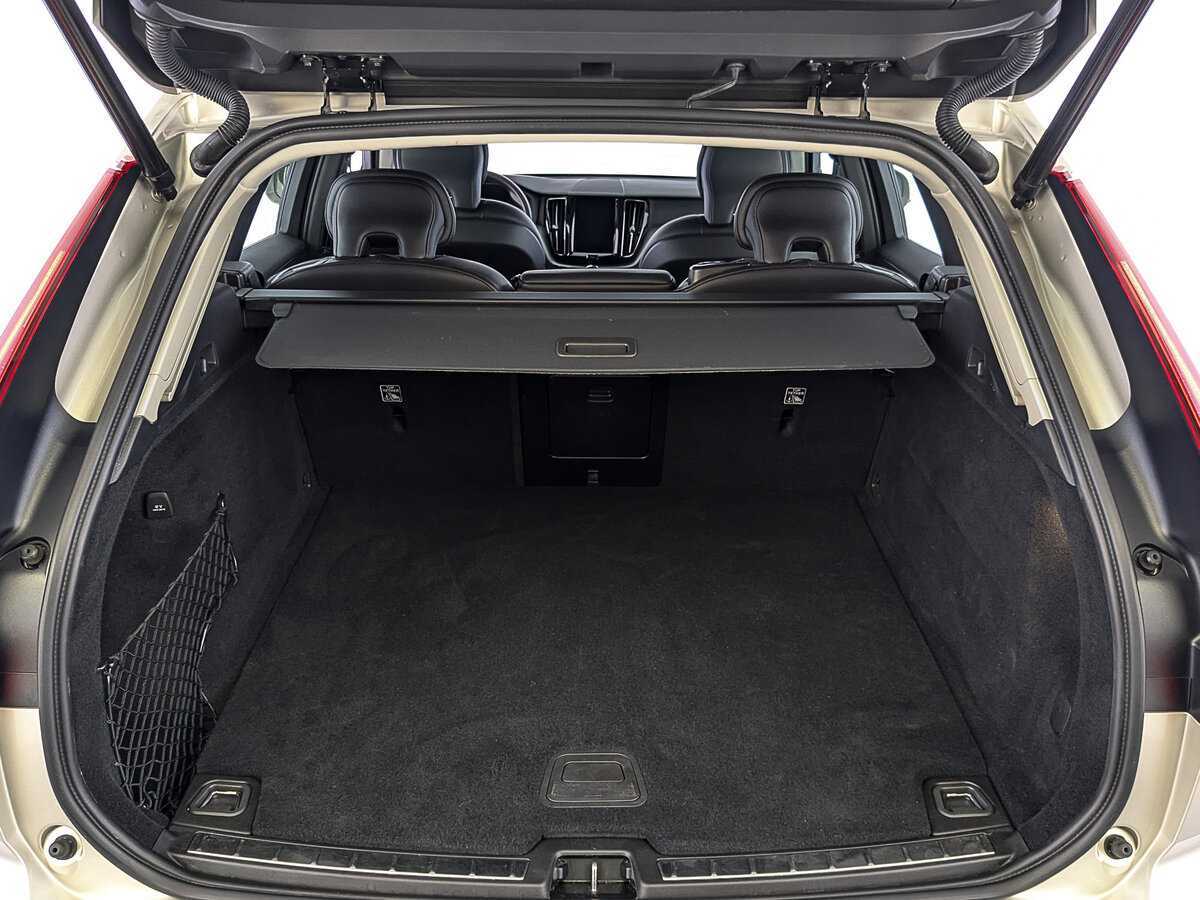 Купить Volvo XC60, 2020, 54 225 км, фото №10