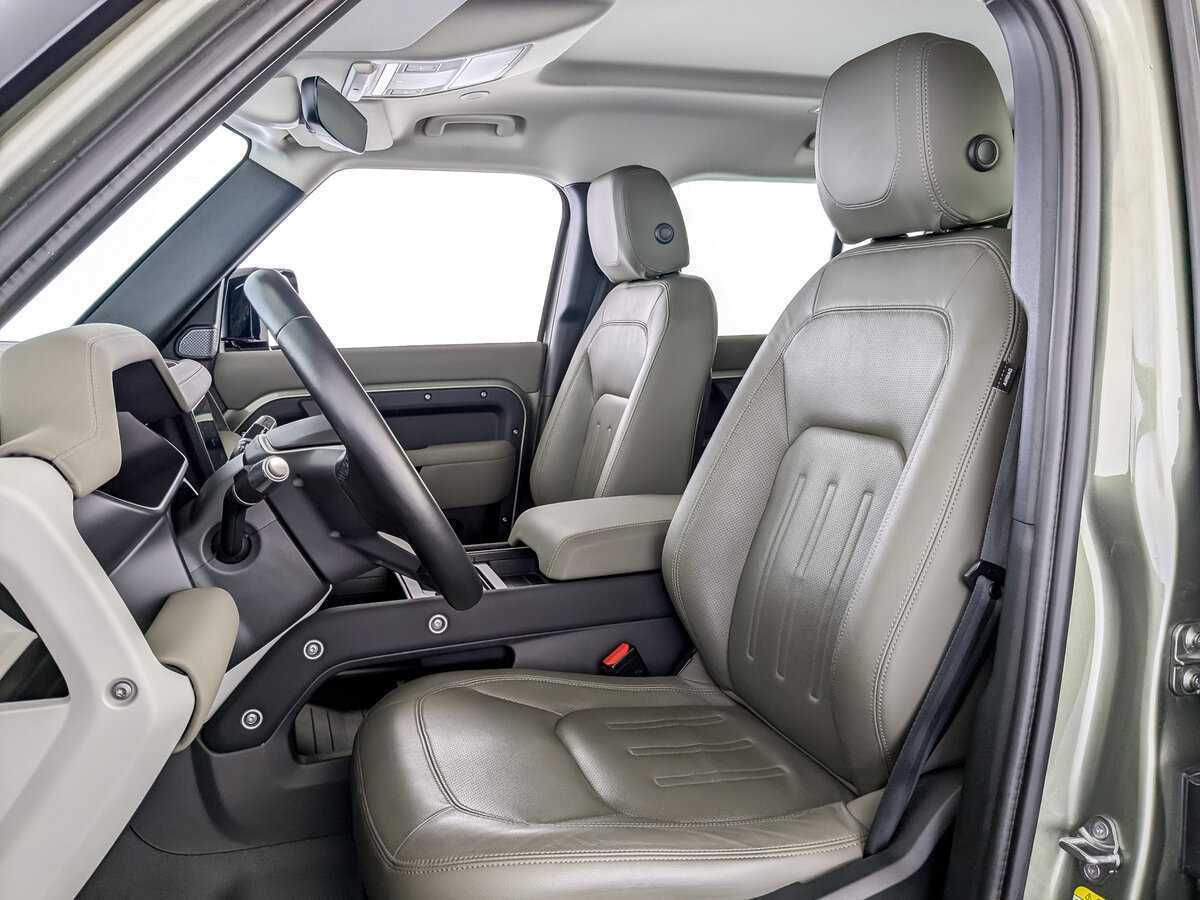 Купить Land Rover Defender 110, 2021, 66 300 км, фото №20