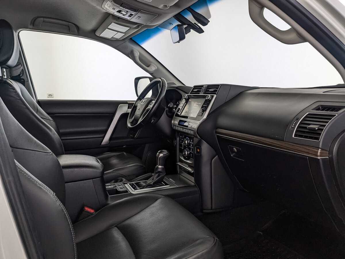 Купить Toyota Land Cruiser Prado, 2019, 124 408 км, фото №13