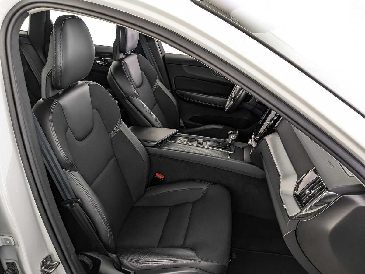 Купить Volvo XC60, 2018, 25 137 км, фото №21