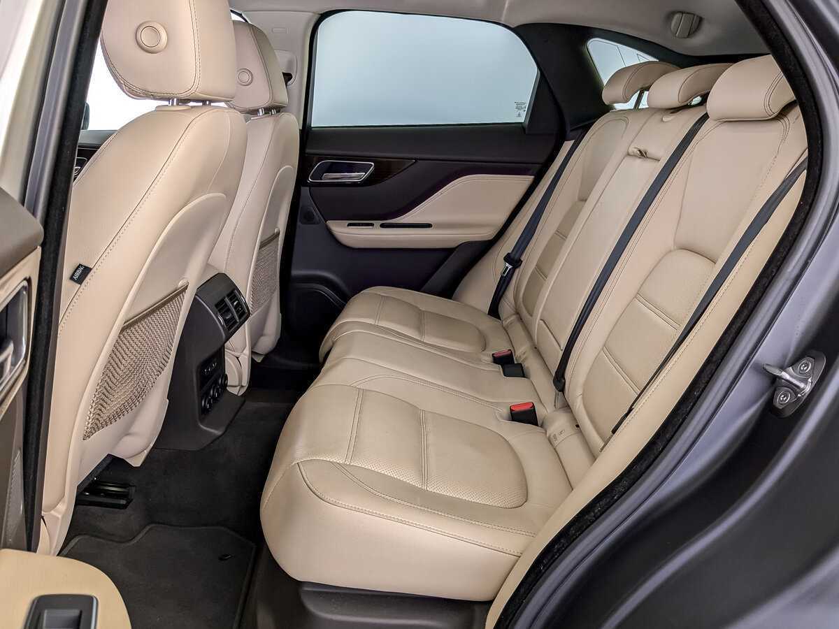Купить Jaguar F-Pace, 2016, 29 189 км, фото №12